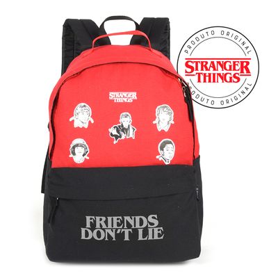 mochila-stranger-things-patches-frontal