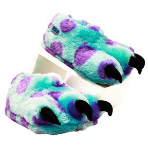 pantufa-adulto-garra-sullivan-frente.jpg