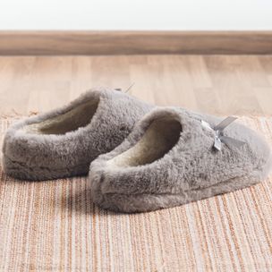 chinelo-pantufa-feminino-agnes-ambientada.jpg