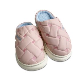 chinelo-pantufa-feminino-nuvem-ultraleve-rosa-principal.jpg