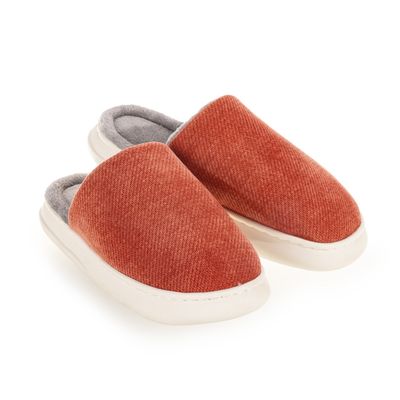 chinelo-pantufa-feminino-nuvem-fofa-vermelho-principal.jpg