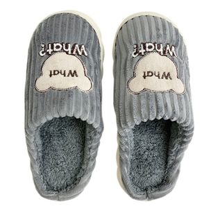 chinelo-pantufa-nuvem-raissa-cinza-cima.jpg