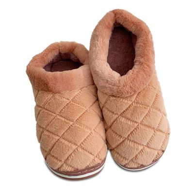 pantufa-bota-feminina-andreia-salmao-principal.jpg