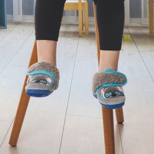 pantufa-bebe-koala-cinza-pe.jpg